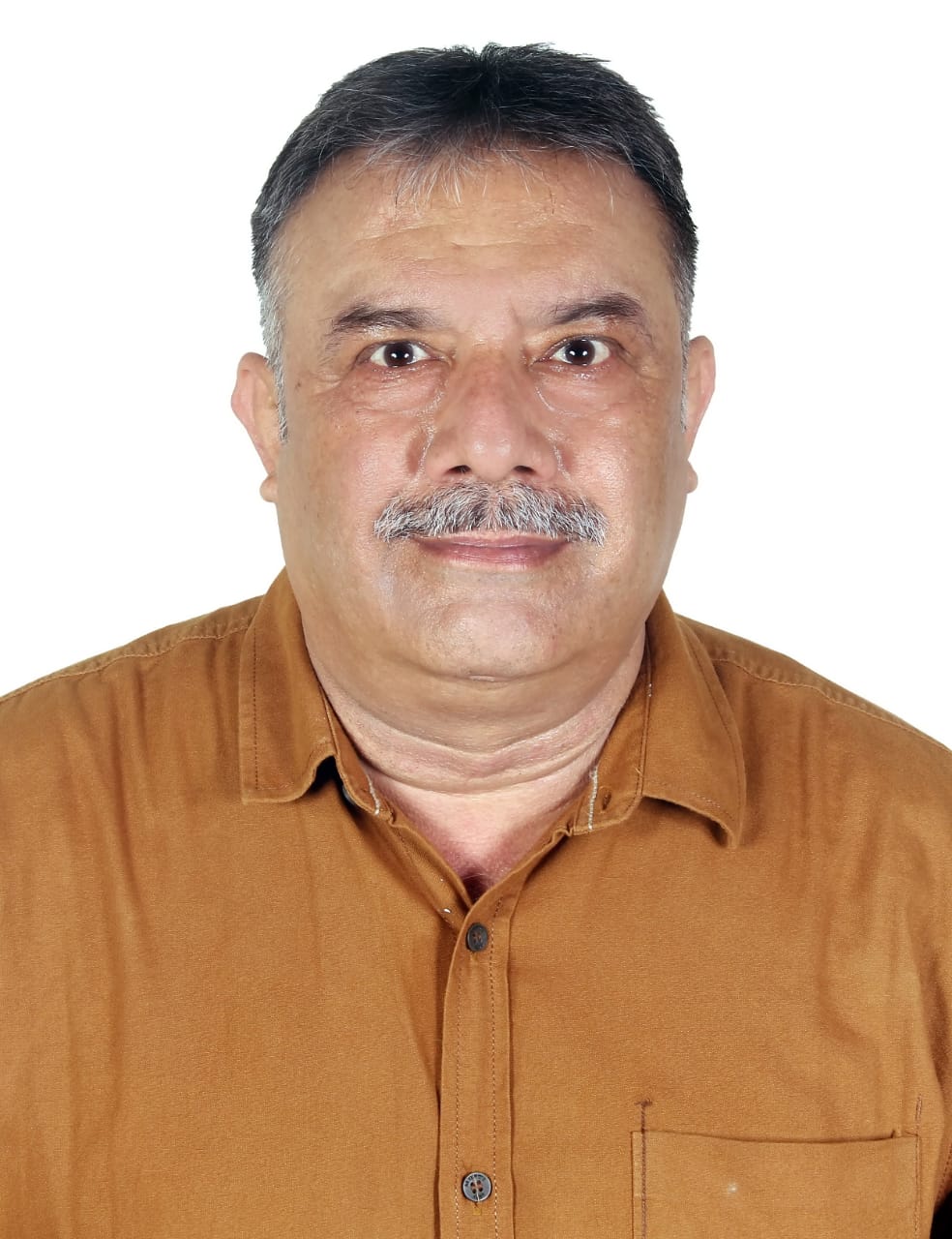 Mr. Raj Kumar Diwan